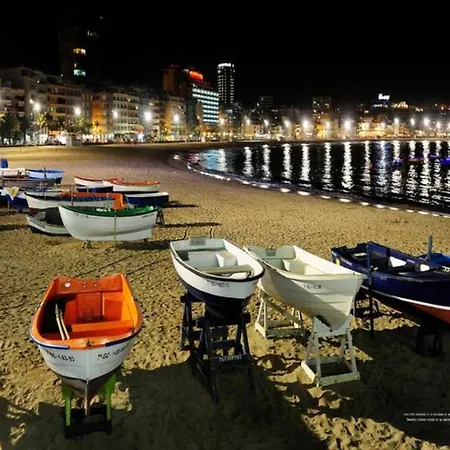 Nuevo En Playa De Canteras * Las Palmas de Gran Canaria